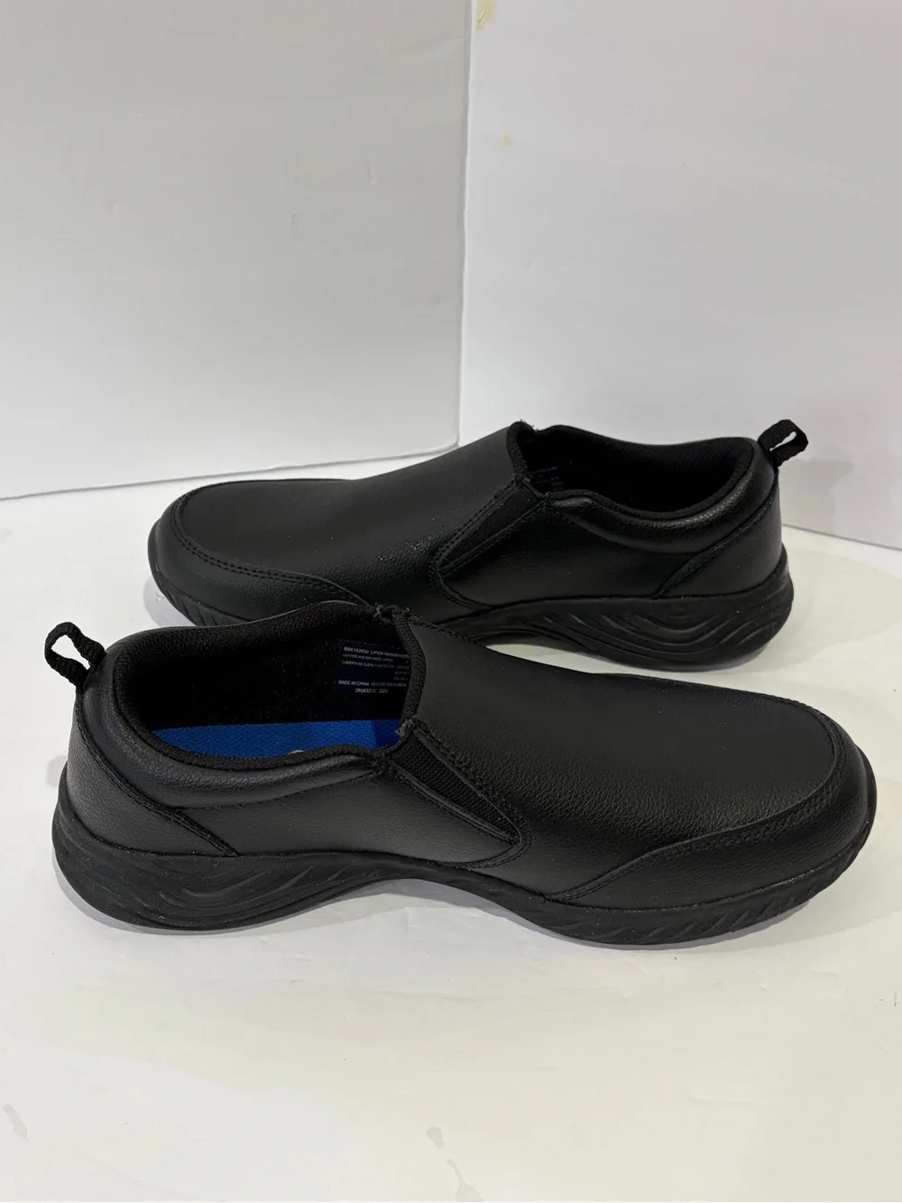 Skechers goodyear engineered